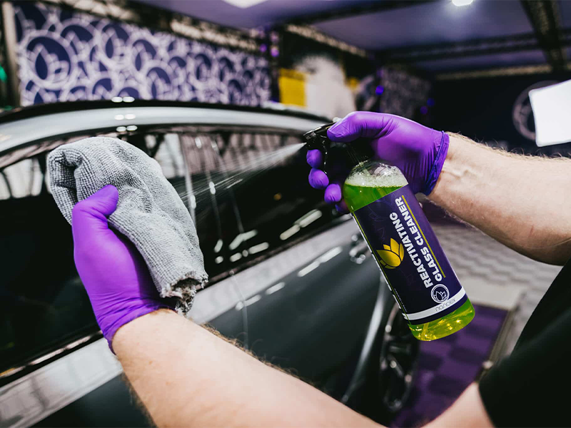 NANOLEX Reactivating Glass Cleaner - Üvegtisztító vízlepergető bevonattal 750ml